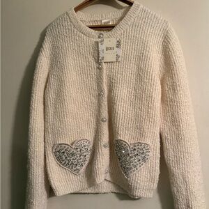 Unik Cream Cardigan with Heart Accents
